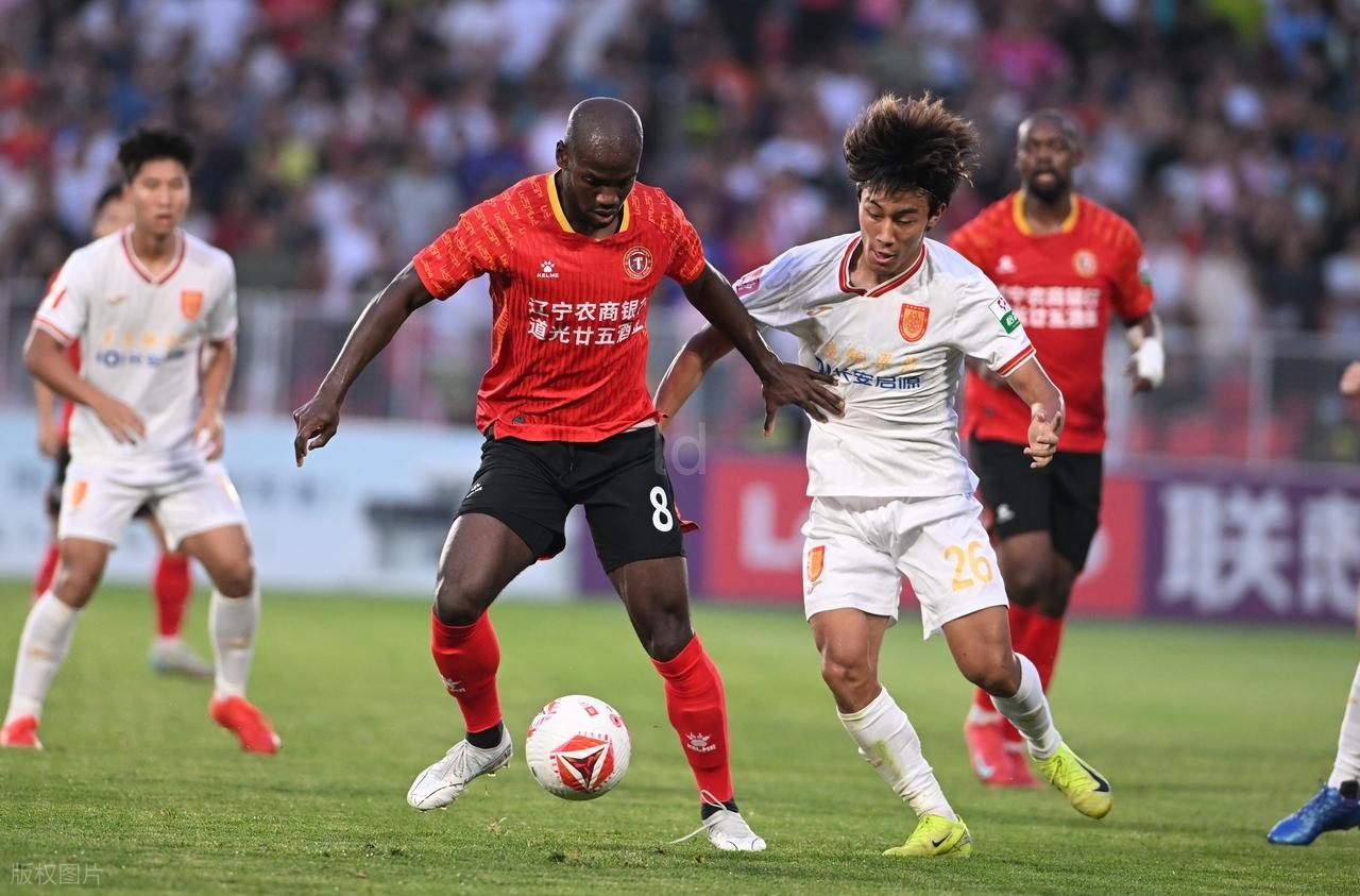 包含国际比赛日萨克拉门托国王备战德甲，队长鼓劲细节曝光，媒体盛赞，医务组通报恢复的词条